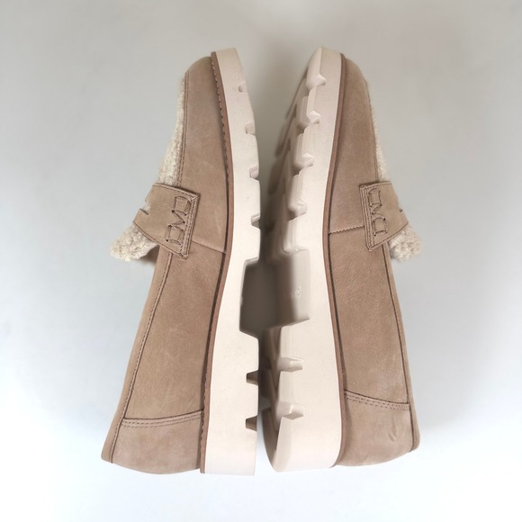 Vionic Cheryl Sherpa Lug Sole Loafers Women's 9 Taupe Suede Cream Neutral Chic - Picture 8 of 14